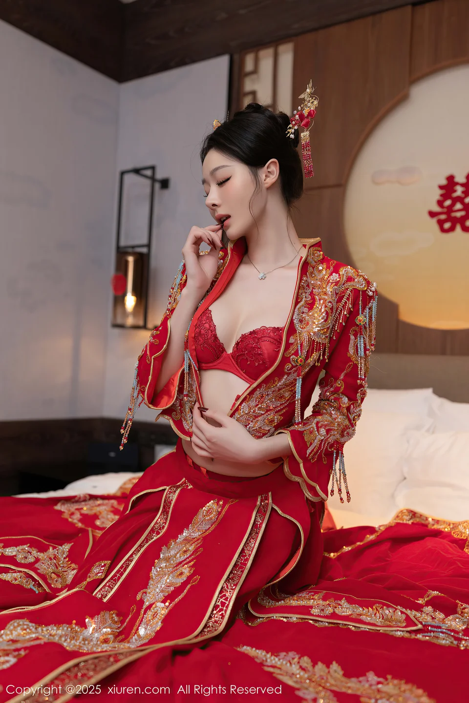 秀人网 - 小逗逗 新婚之夜 [83P-981MB] tg@simisebaisi 【丝足阁】020.webp